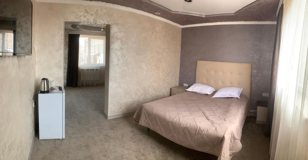 Hotel Maruna Sevan Exterior photo