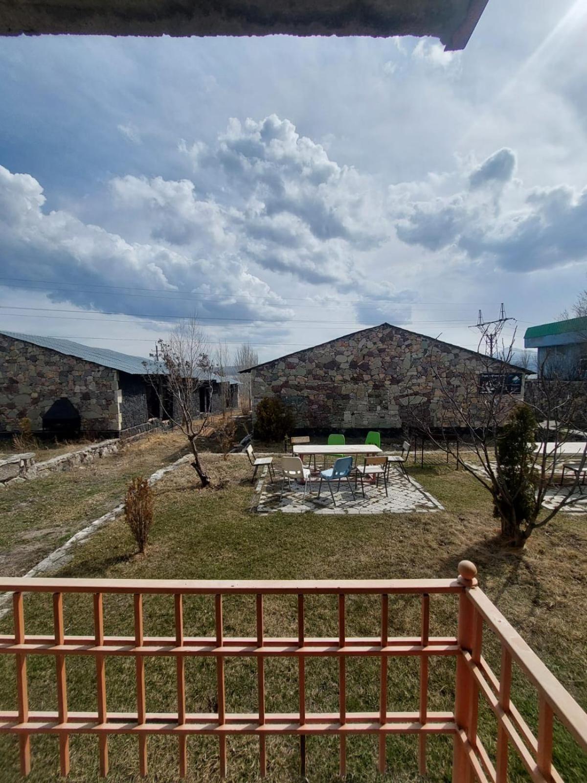 Hotel Maruna Sevan Exterior photo